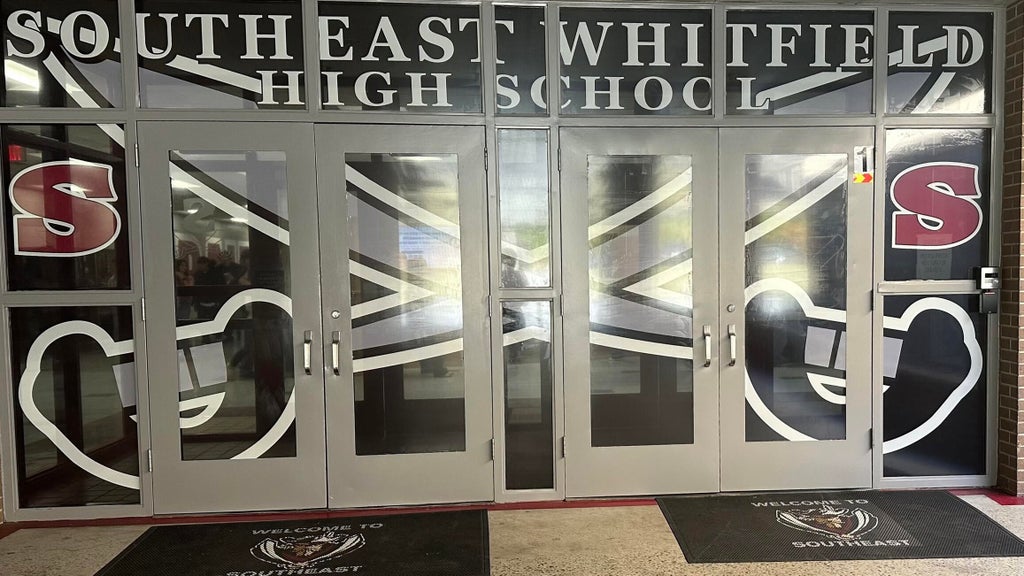 Georgia high school senior arrested for bringing handgun, ammo onto campus, deputies say — Woodstock Schools news
